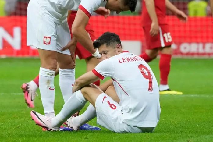 你不能要求, 阿斯皮塔尔, 阿斯皮塔尔