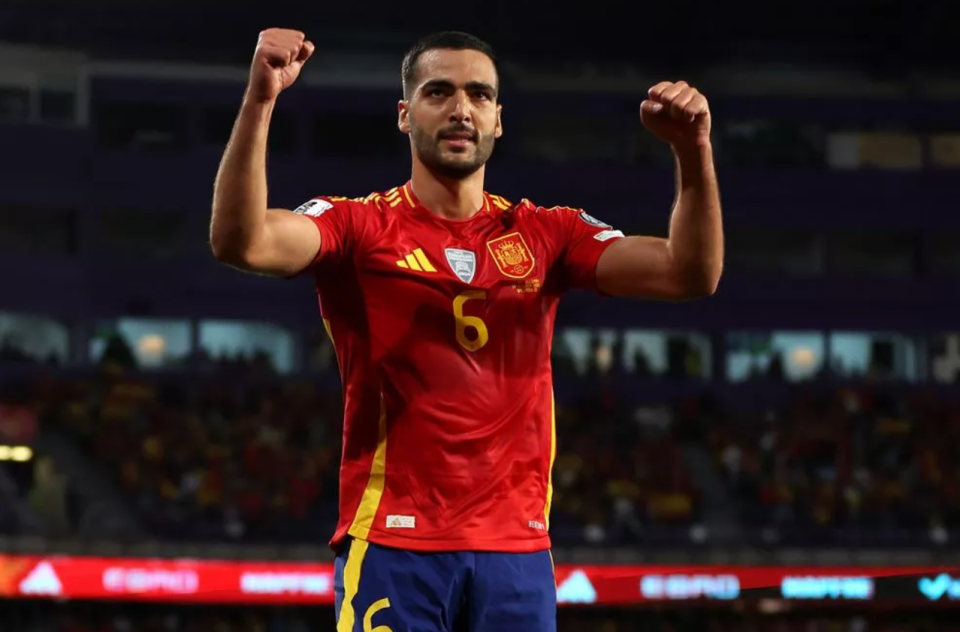 当时他在加 当时他在加