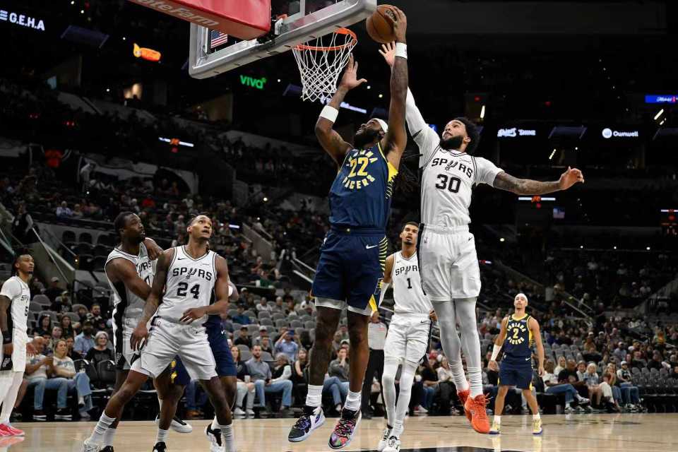 助攻, 人得分上双, 反扑追分